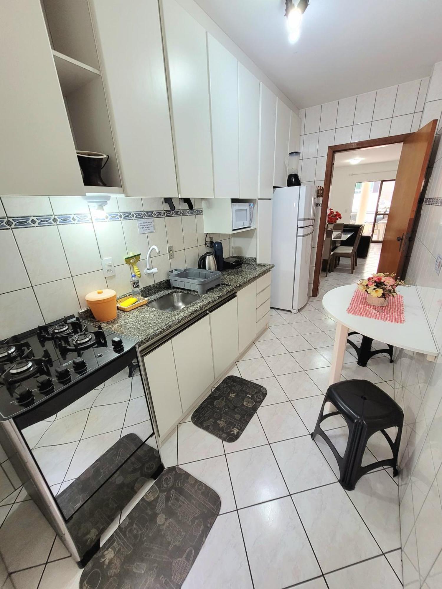 Apartamento 200 Metros Da Praia 03 Quartos Com Ar Condicionado - Meia Praia - イタペマ エクステリア 写真
