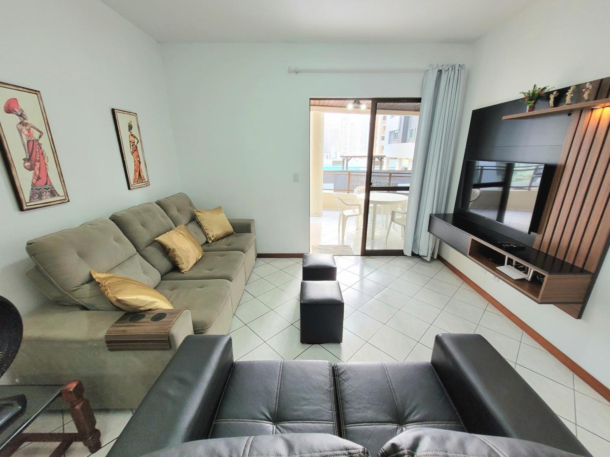 Apartamento 200 Metros Da Praia 03 Quartos Com Ar Condicionado - Meia Praia - イタペマ エクステリア 写真